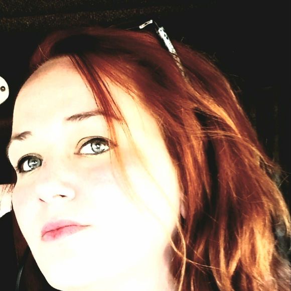 Meet your Posher, Crystal - Picture 1 of 1